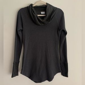 Columbia dark gray waffle thermal cowl neck long sleeve shirt women’s size s